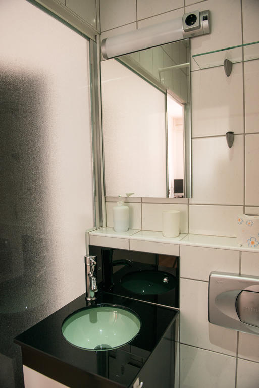 Hostel M Μαριμπόρ Εξωτερικό φωτογραφία